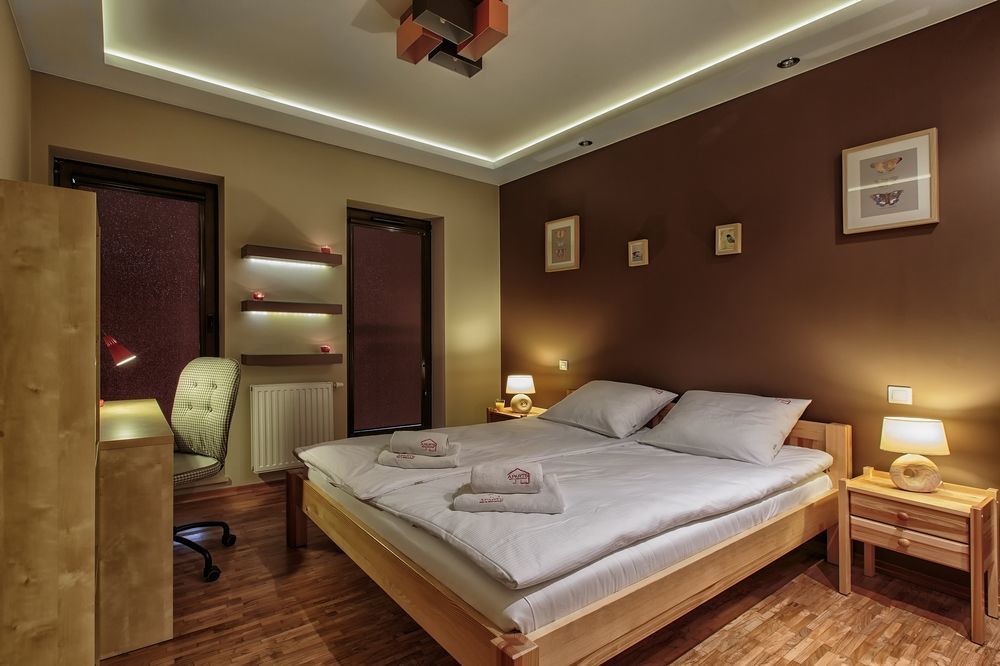 Adler Bed&Breakfast Apartment Лодз Екстериор снимка
