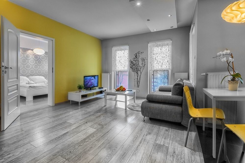 Adler Bed&Breakfast Apartment Лодз Екстериор снимка